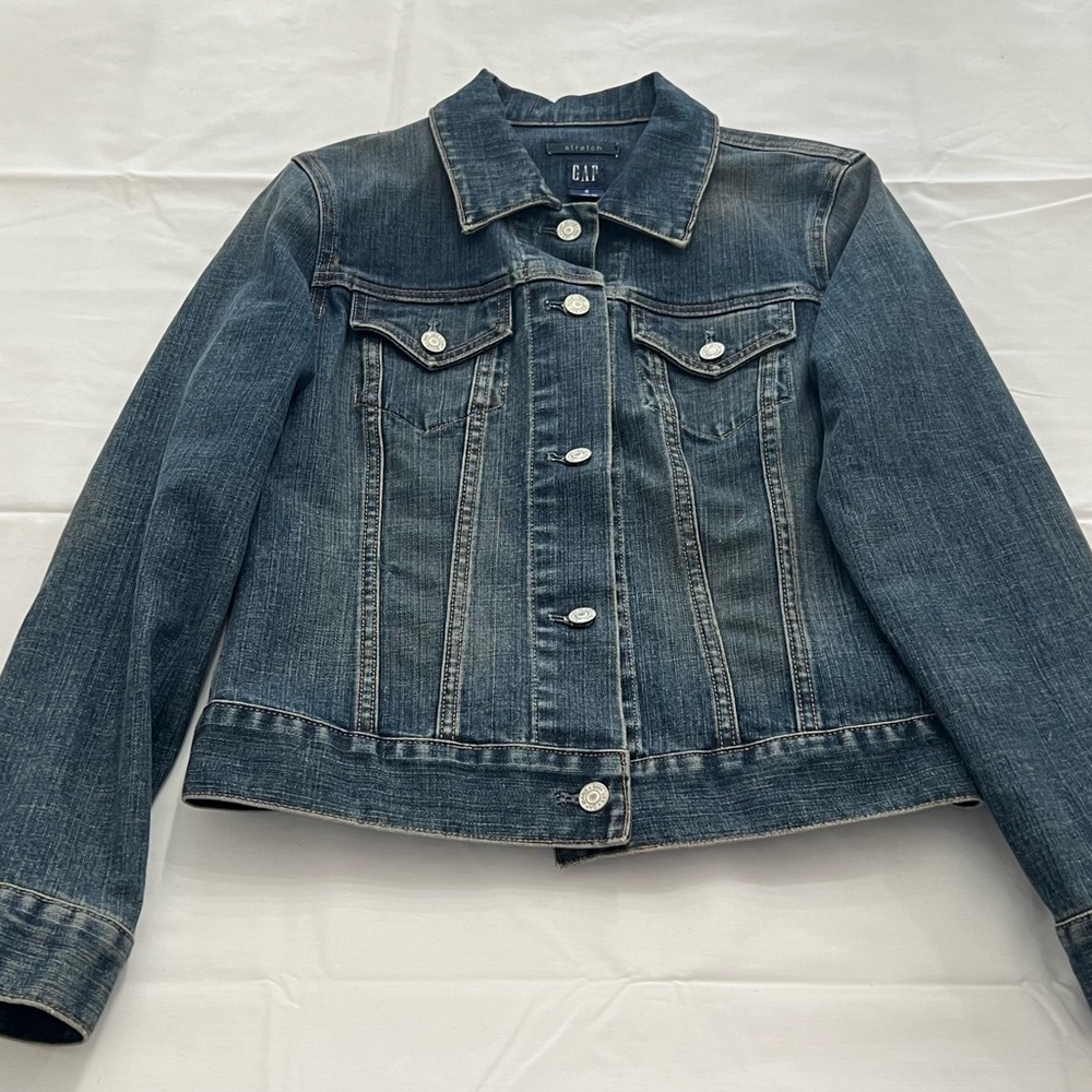 GAP Denim Iconic Jacket Women's Small Stretch Saddle Blue Medium Wash Button Up